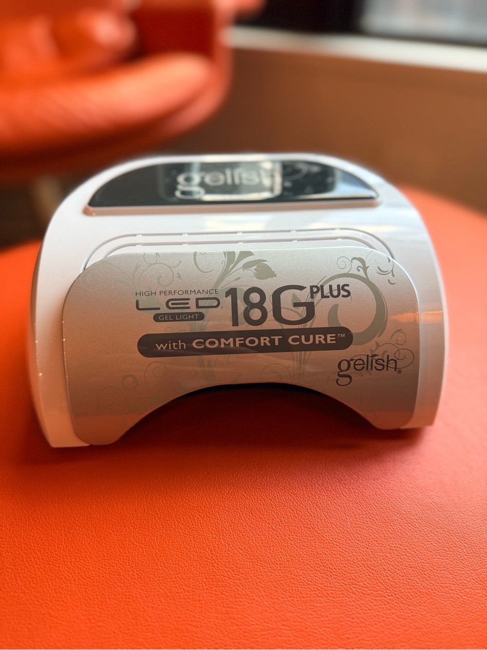 Gelish 18G Plus LED Gel Light - White/Silver